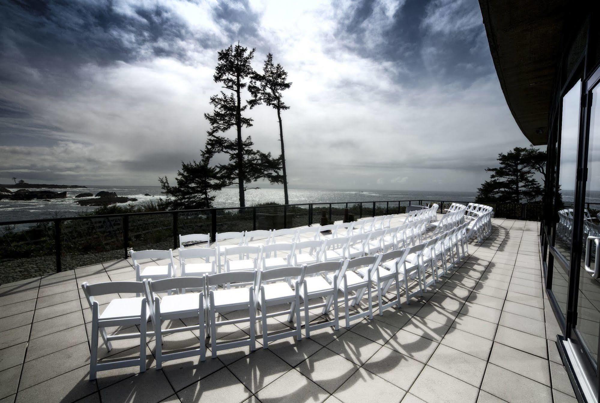 אוקלולט Black Rock Oceanfront Resort מראה חיצוני תמונה